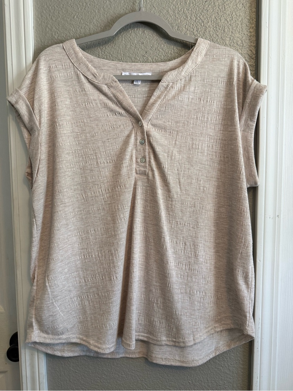 Jane Delancey Lightweight Beige Henley Cap-Sleeve Tee